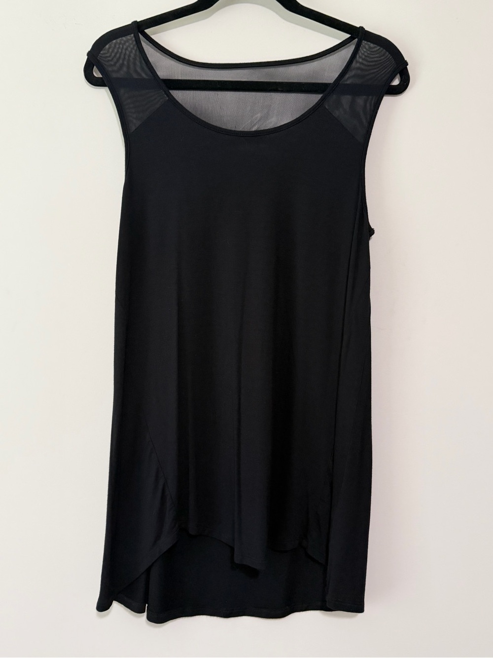 Cable & Gauge Black Sleeveless Mesh Yoke Flowy High Low Tunic Tank